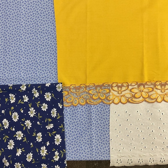 Vintage 4 piece coordinated fabric lot for sewing & crafting - Picture 1 of 11